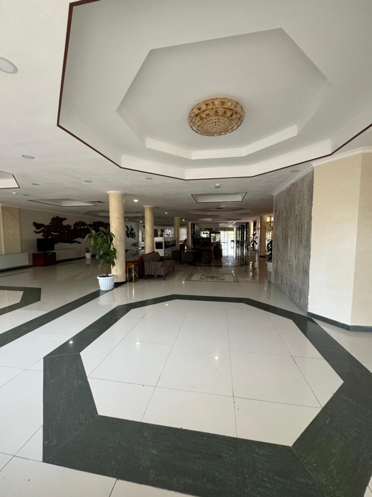 Hotel Grand Buhara Exterior foto