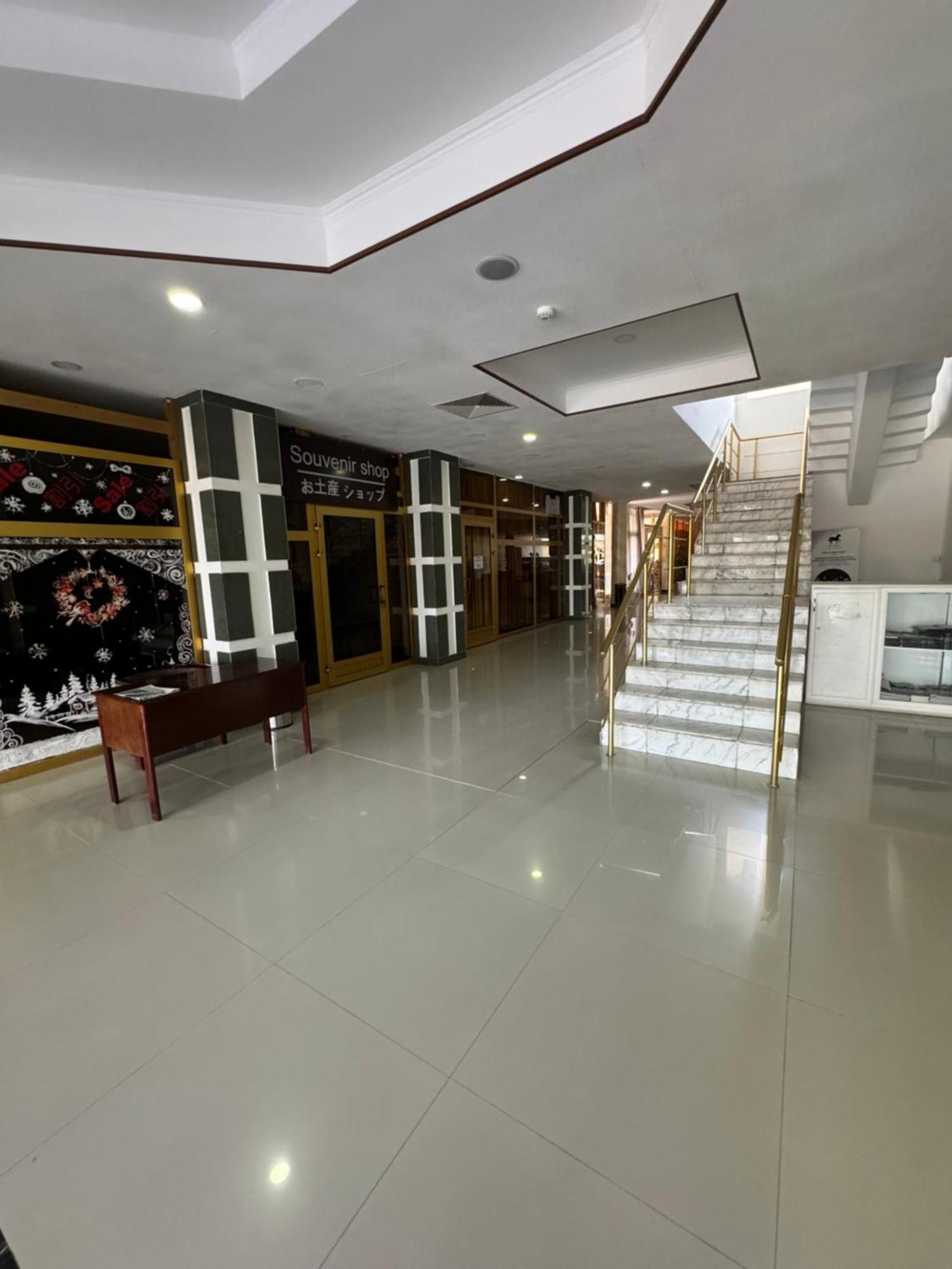 Hotel Grand Buhara Exterior foto